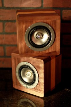 redesignrevolution:  Audiophiles, rejoice! Our Tech Tuesday feature