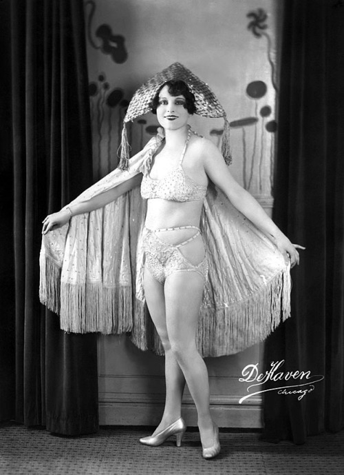   Flo Hill Vintage promo photo dated from the early 1930’s.. Ms. Hill was a showgirl at Chicago’s ‘STAR And GARTER Theatre’, where she regularly performed in the “Sun Drama” dance..  