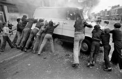 collective-history:  Riots in Belfast, 1979, by Peter Marlow
