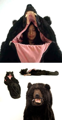 scoregasm: crystal-shines:  What a delightful sleeping bag  If