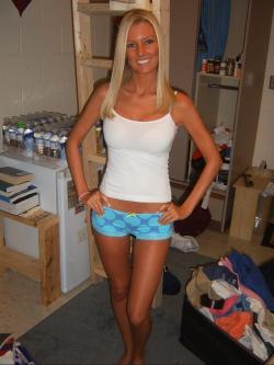 Nice Tan.. Facebook orgasmpics.org