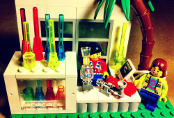 jakemeierlego:  Bong Stop