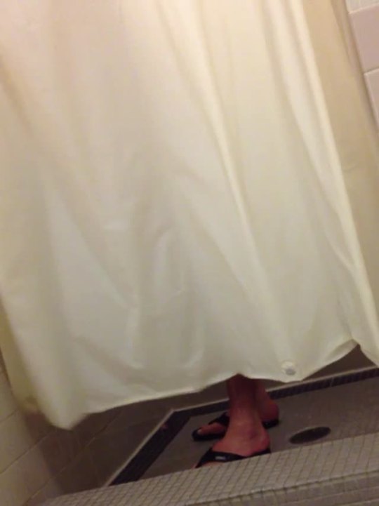 lockerroomshowers:  I just love naturally masculine men