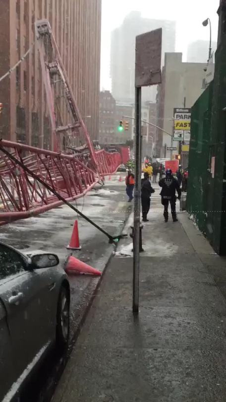 weaintaboutshit:  pussy-on-da-chainwax:  jehovahhthickness:  sonoanthony:  prettyboyshyflizzy:  prettyboyshyflizzy:  Crane collapse in nyc… the crane is like 2 blocks long…1 dead 2 seriously injured   imagine walking and u see this shit coming down