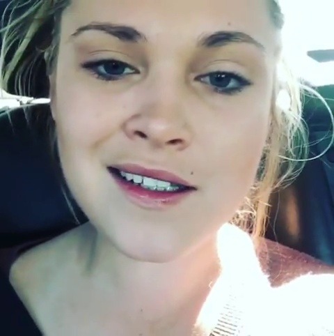 elizajaneface: “NOTORIOUS B.I.G !!! Still get the words wrong after a lifetime of listening to this song but Ima keep on trying x” [march 9, 2017]