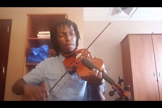 softblackboy:  Daniel Caesar - Best Part ft. H.E.R. (Violin Cover)   Full video: https://youtu.be/QggUvO0k9MoTwitter: https://twitter.com/BlackSynestheteIG: https://www.instagram.com/tyronewilkinsjr/SC: franklotion0