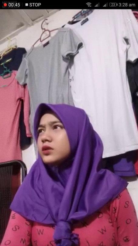 pekasamlaut:tudung tetek besar