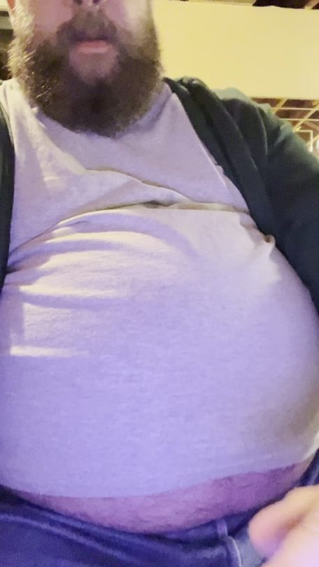 hogdaddy501:Bounce it on big daddy…