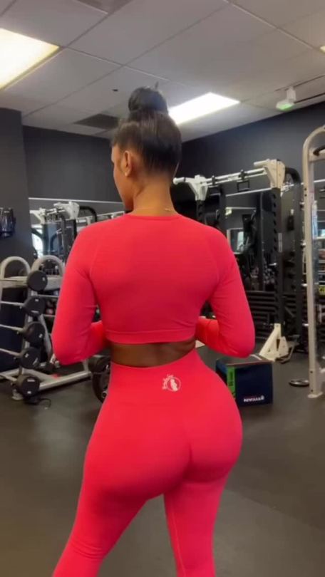 onlyyyyyybaddies: