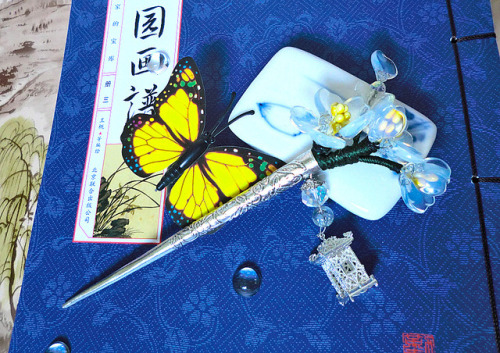 inkjadestudio: Chinese Opalescent Handmade Glass Flower Hair Stick Hair Pin With Silver Filigree Lan