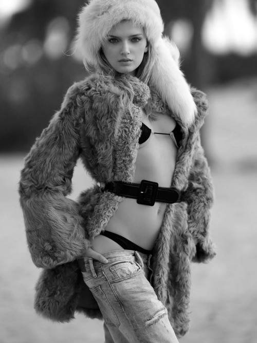 totallyinlovewithfashion: Lily Donaldson by Hans Feurer for Vogue Brasil ‘Miami Supplement&rsq