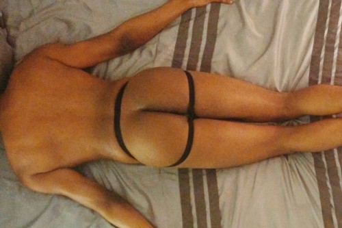 happyjockstraptuesday:  raul219: Depende  