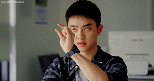 exoistheuniverse:very handsome ♥