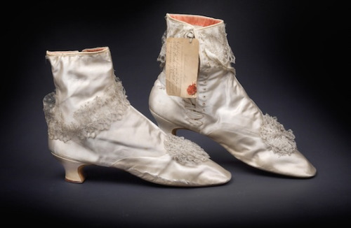 Empress Elisabeth of Austria – pair of ankle boots, ca.1880 Silk with lace border, leathe