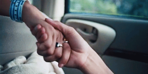 euphoriasource:in other wordshold my handin other words darlingi love ya