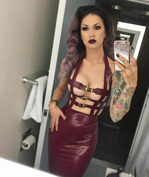 Latex dress porn pictures