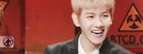 cutie Baekhyun jamming to BEG’s Jea’s rapping