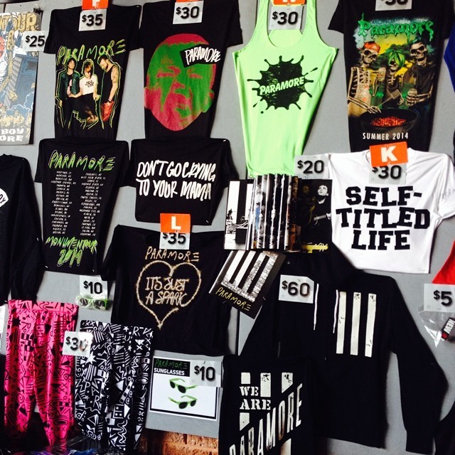 paramore:  Doors are open for the first MONUMENTOUR! Stop by the merch booth to see