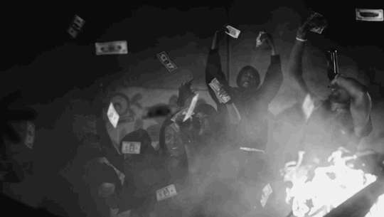 micdotcom:  Watch: Kendrick Lamar just dropped the video for “Alright” — and with it a powerful message  I fucking love Kendrick so much…