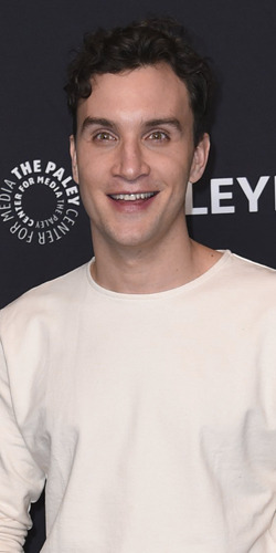 arimillendaily:  Ari Millen at PaleyFest 2017 [x]  