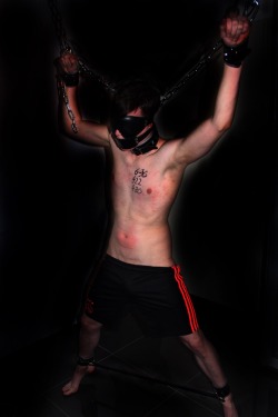 ruud87:  Fagslave got another nicely painful