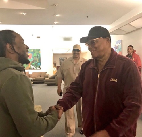 eyeblogaboutnothin:The Honorable Louis Farrakhan and Kendrick Lamar meeting for the first time.