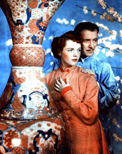 Ronald Colman and Jane Wyatt. “ Lost Horizon ”