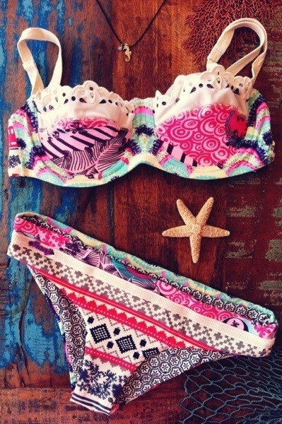 ocean-sea-breeze:  Endless Summer Blog xo