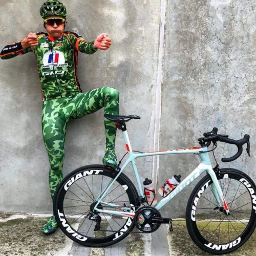 bicyclealpaca:this gent is known for his collections of biking kits, I’m sorry I can’t put a name to