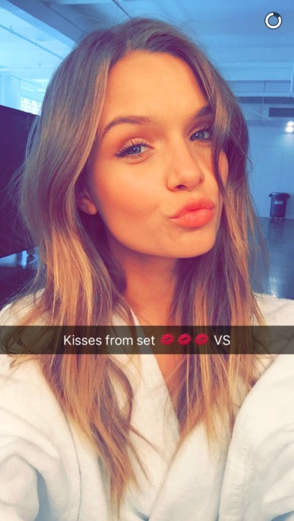 October 8, 2015: Josephine via her snapchat | VS Valentine’s Day shoot. (jojoskriver)
