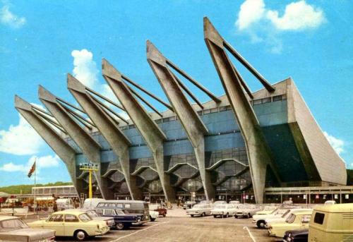 evilbuildingsblog:  Stadthalle, Bremen, Germany,