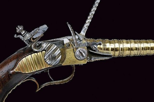 minutemanworld: A very scarce Lorenzoni type repeating flintlock pistol dating: mid-18th Centur