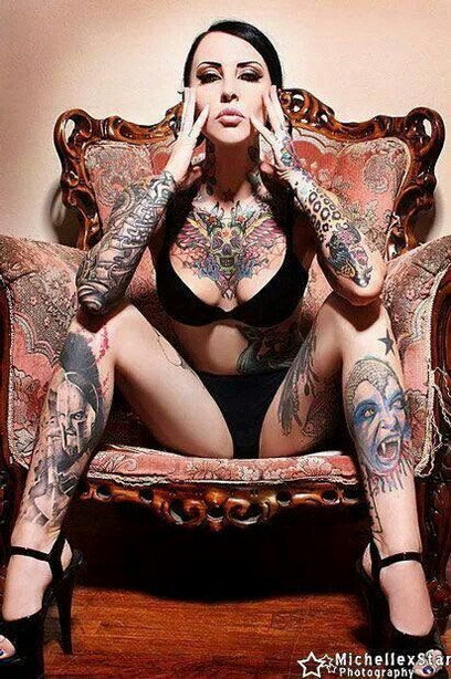 Porn Girls With Tattoos photos