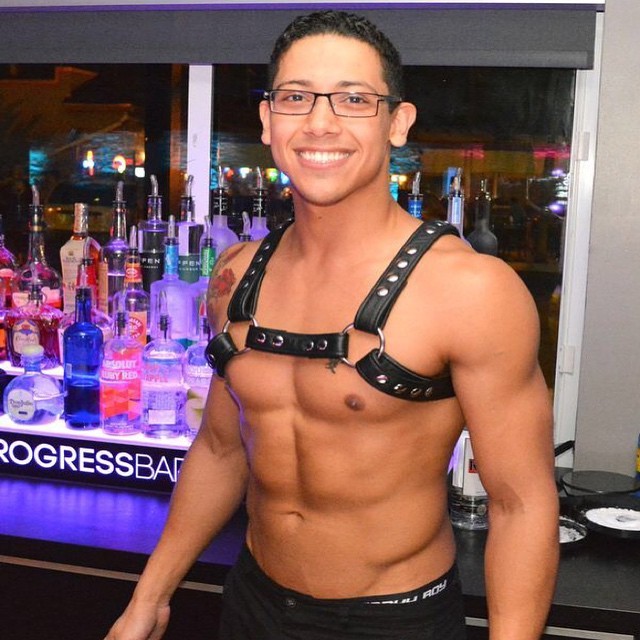 jshine969:  hotguysandvids:dizaxas:#Progressbar #Latinogays #leather #harness #instagay