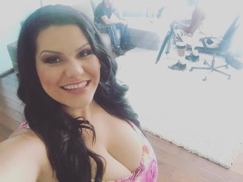 Work work  #angelinacastro #angelinacastrolive  #miami #boobs #brunette #miami by laangelinacastro