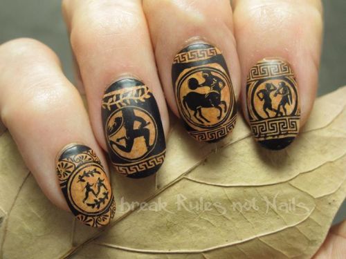 hehasawifeyouknow:Pretty amazing nails - don’t forget these ones though!