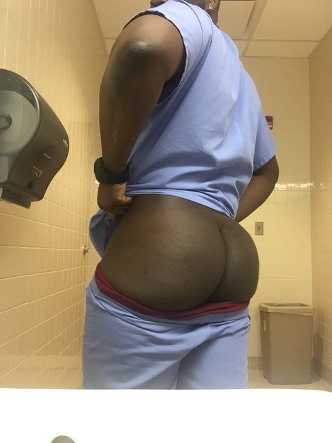 deejpluto:  Helloooo Nurse