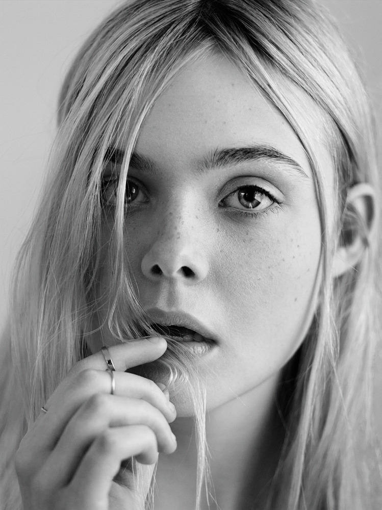 vogue-at-heart:  Elle Fanning by Craig McDean for Interview Magazine, May 2014  Via
