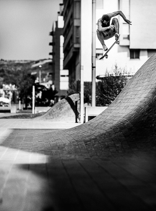 Lucas Puig, nollie heelflip.Photo by Sem Rubio