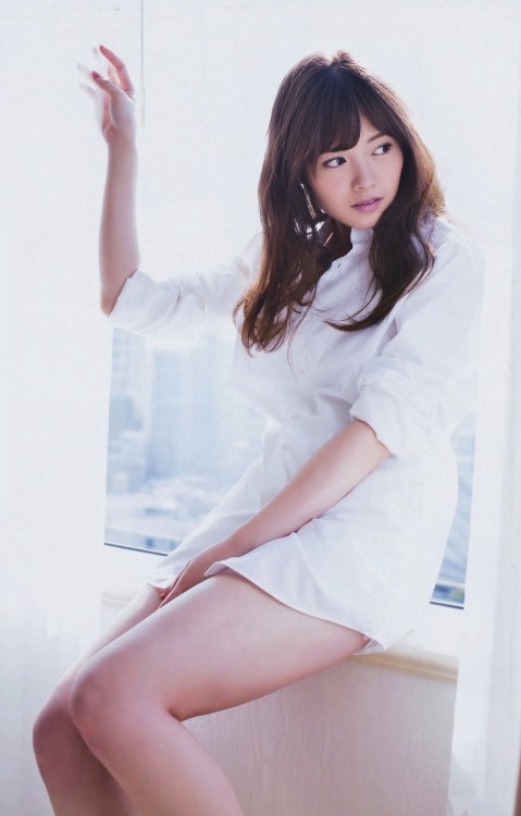 Mai Shiraishi : 白石麻衣