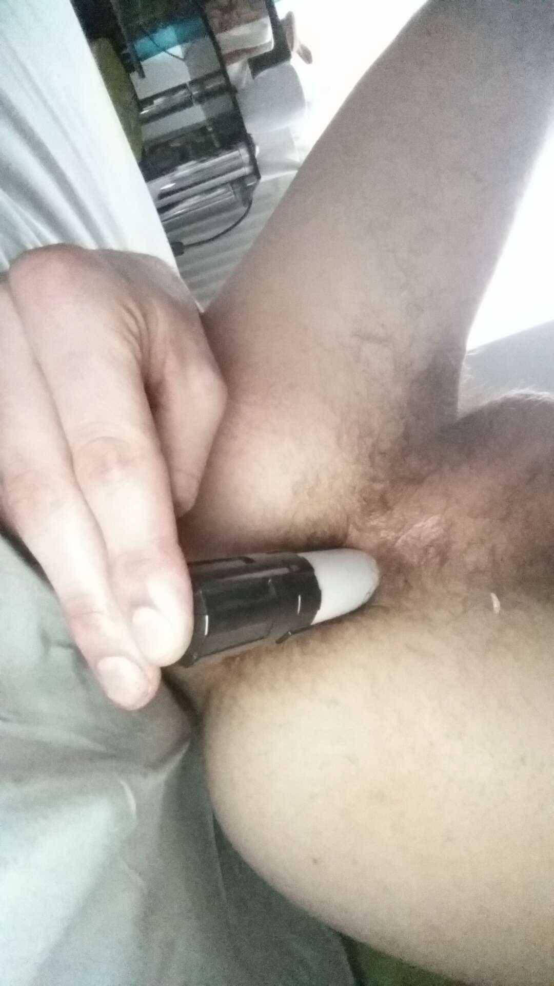 me-and-str8boys:Straight Matt. Got him playing with his arse