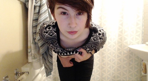   lesbiansONlesbians    Delicious girl, who is she? where can I find her?