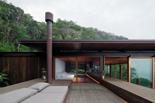 soleilglow:AMB House by Jacobsen Arquitetura // Sáo Paulo, Brazil