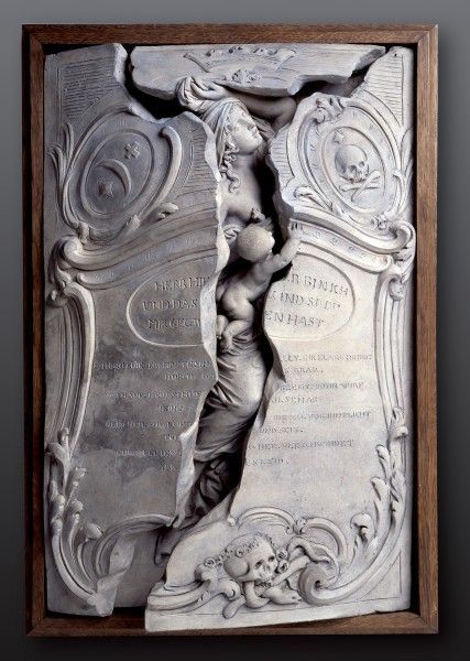 congenitaldisease:This is a memorial for Maria Magdalena Langhans and her unnamed
