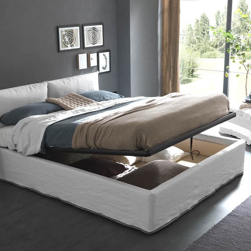 wickedclothes:  Easy Storage Double Bed When bedroom spaces becomes scarce, stop