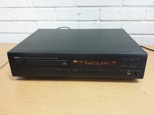 Yamaha CDX-1050 Compact Disc Player, 1991