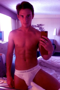 tommatts:  waistbandboy:  Brent Corrigan,