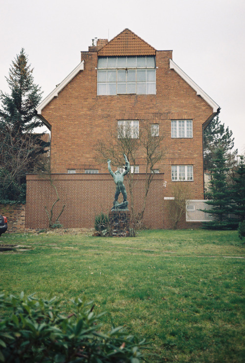 pazdera:ořechovka, praha3/2016, olympus mju 1