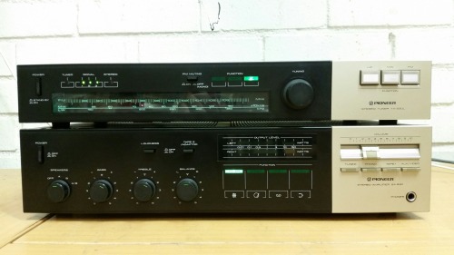 Pioneer SA-530 Stereo Integrated Amplifier, 1982 - Pioneer TX-530L Stereo Tuner, 1982