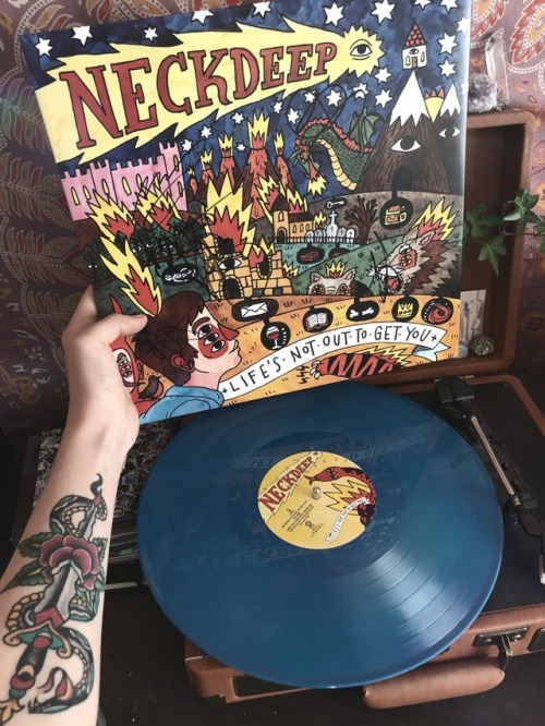 shesneckdeep:I’m so stoked on this signed copy of life’s not out to get youInstagram: _storysofar